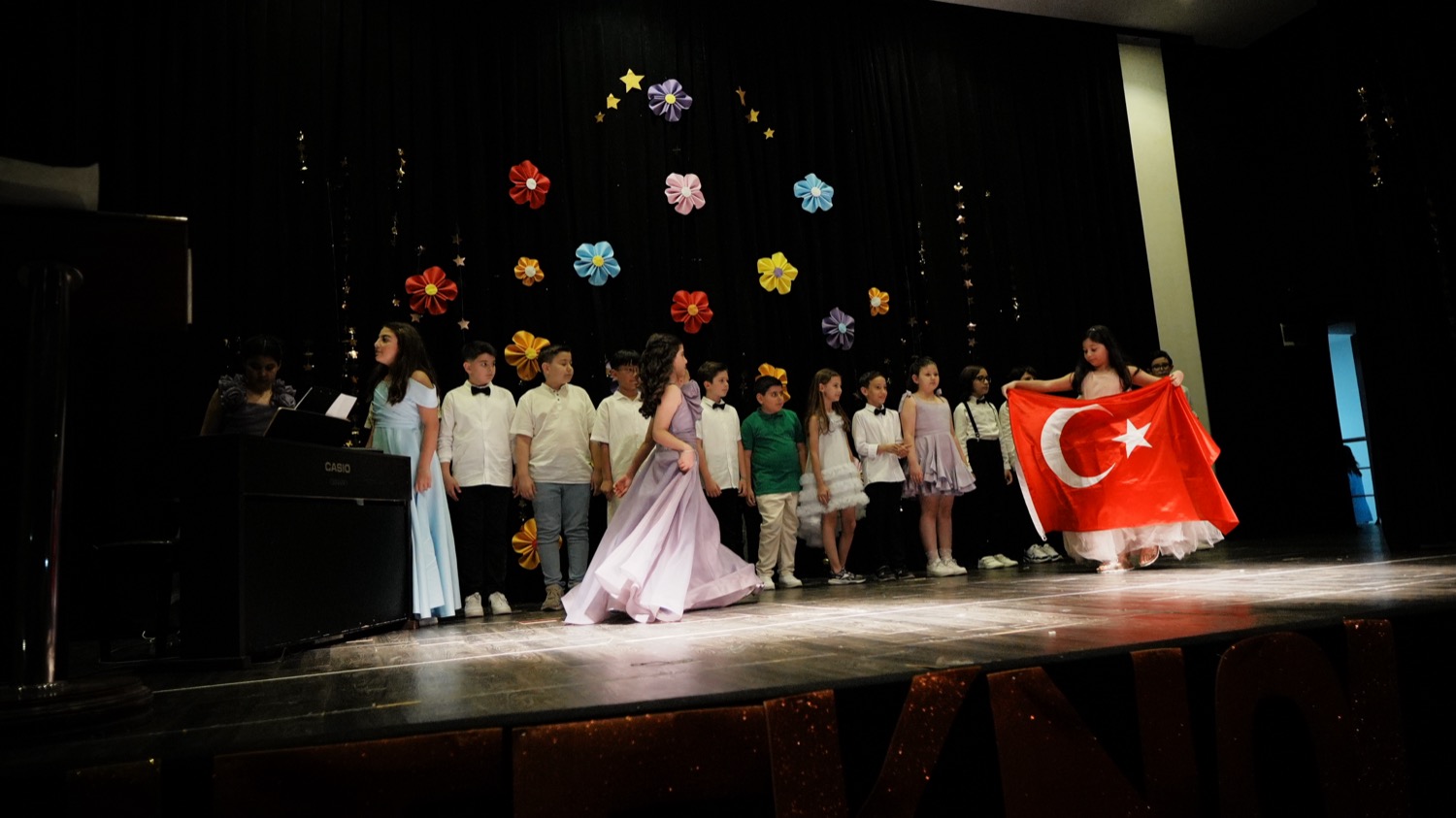 İlkokul — Tarih ve Teknoloji Koleji